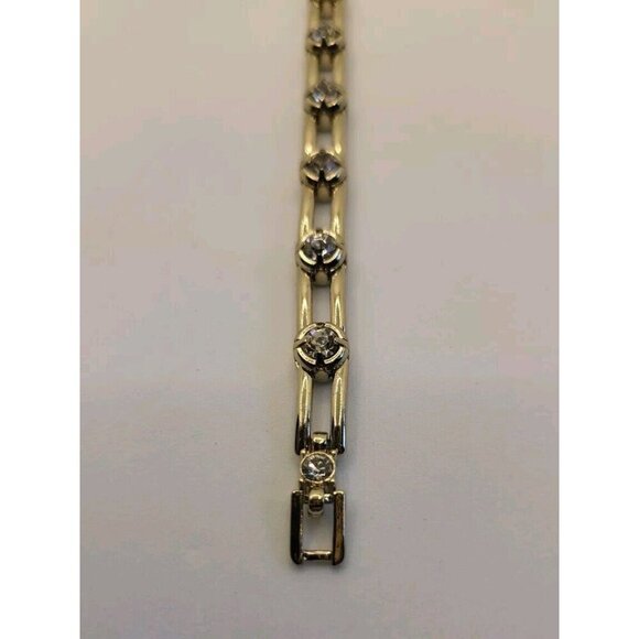 Napier Gold Link Bracelet Round Clear Stone 7" Great Condition Fast Shipping - Picture 3 of 11